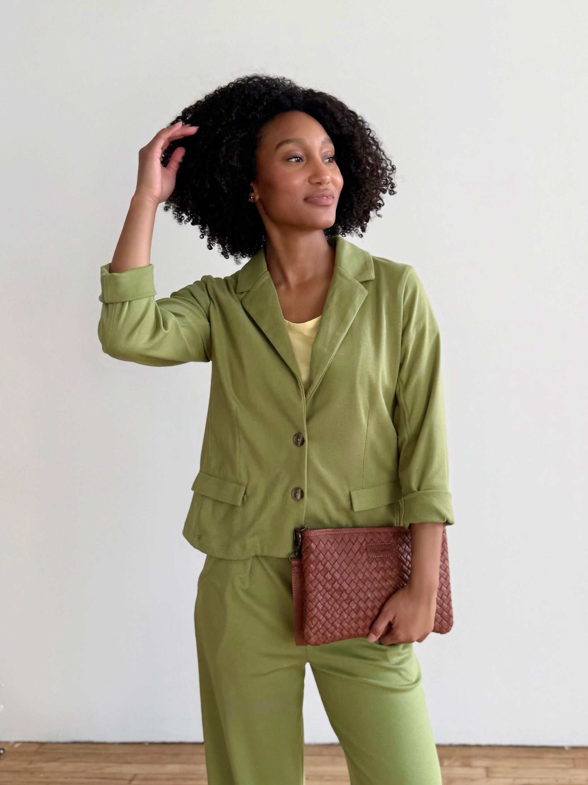 OCTAVIA blazer in Grass Green – Elegantees