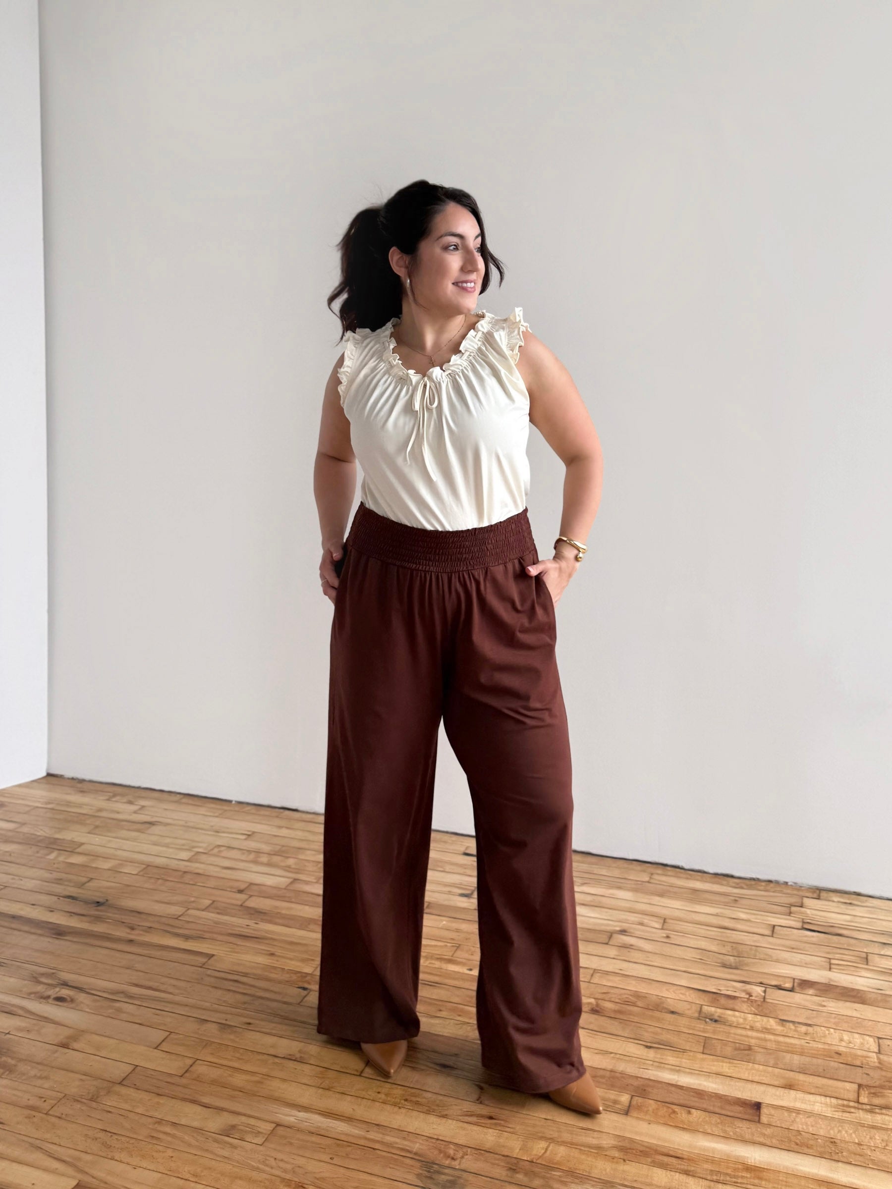 EVELINE smocked jersey pants in Burnt Cedar – Elegantees