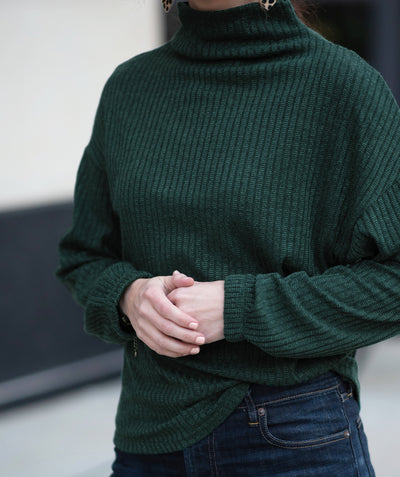 SELA rib knit top in Green