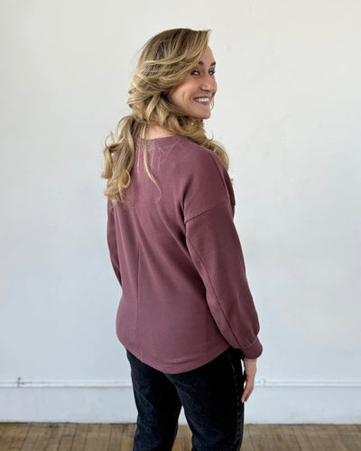 HORIZON waffle knit top in Muted Fig