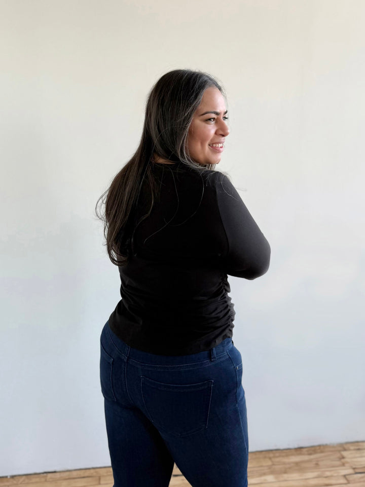 NURY ruched tee in Black