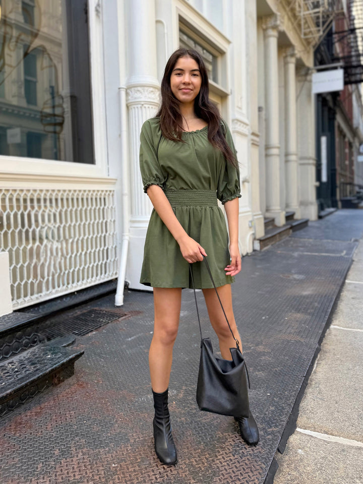 VENICE smocked shorts in Meadow Green