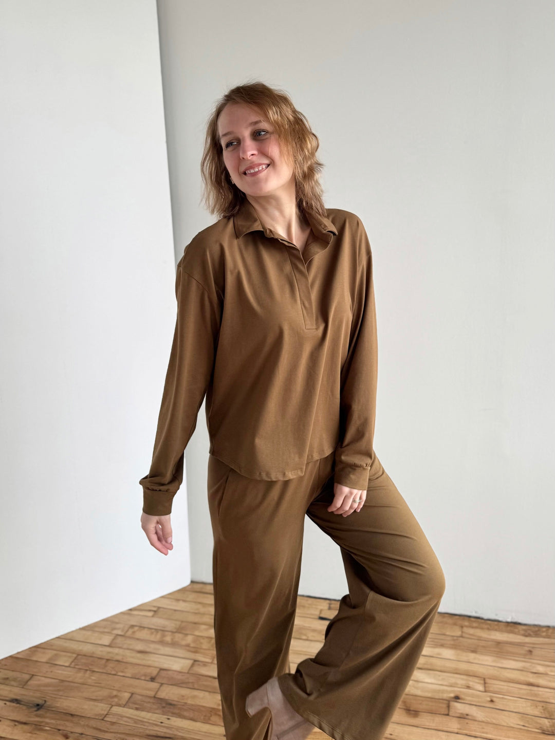 MICAH jersey top in Kona Brown