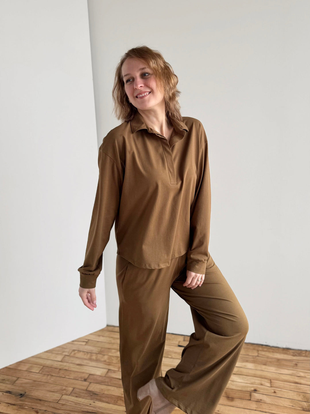 MICAH jersey top in Kona Brown