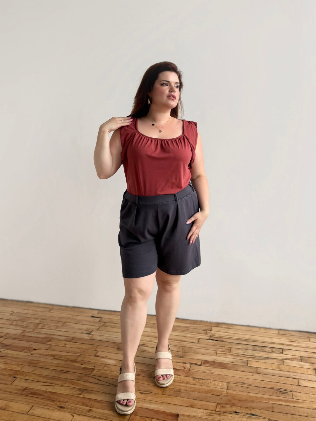 AVERIE heavy knit shorts in Gunmetal