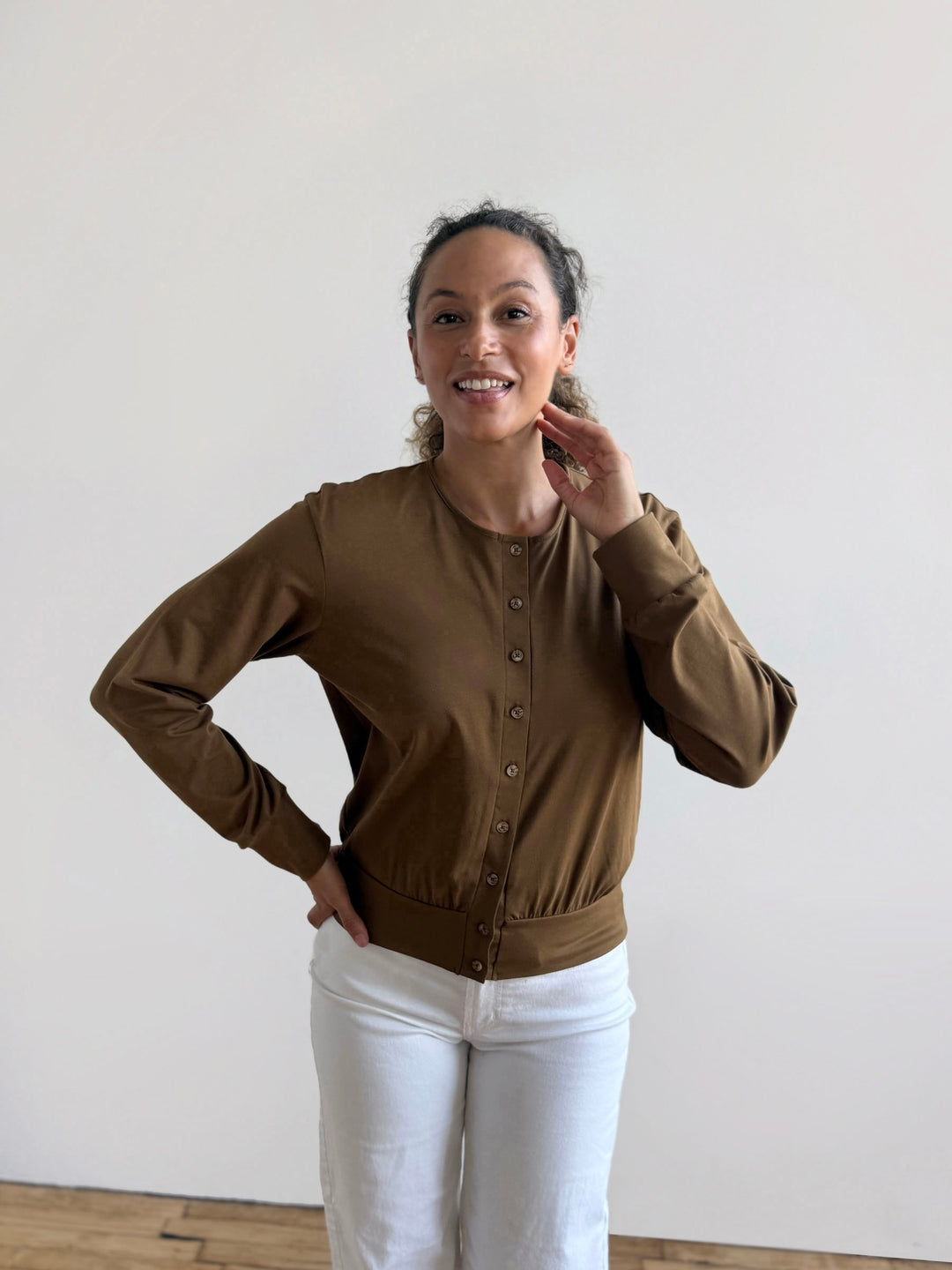 EUGENIE cardigan/top in Kona Brown