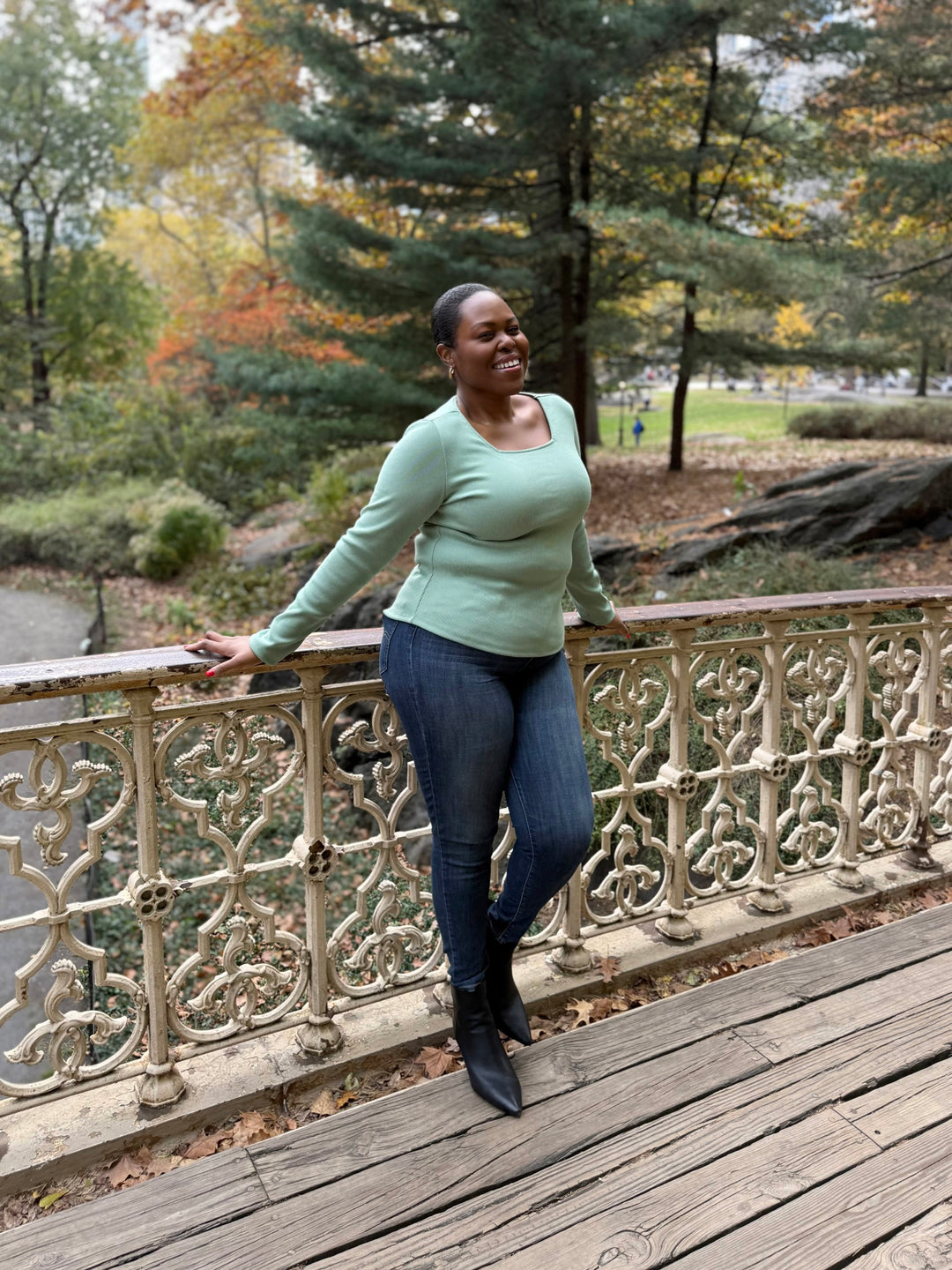 MALIA rib-knit top in Jade Leaf