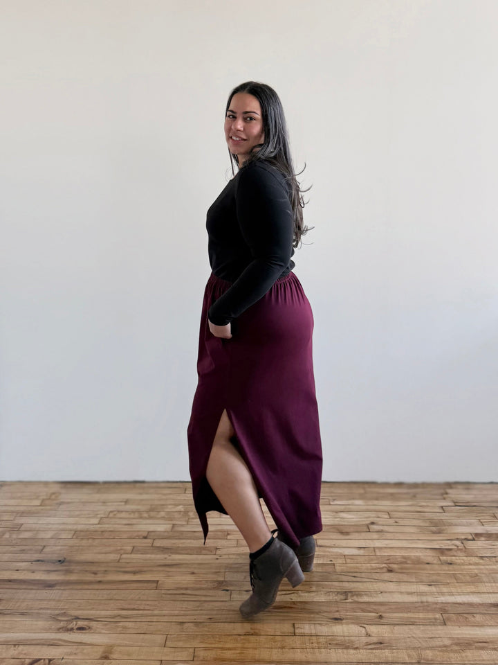 AMARA skirt in Merlot