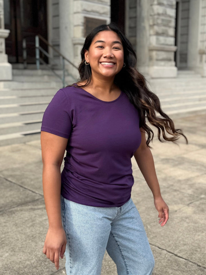 JANEY ruched tee in Midnight Dahlia