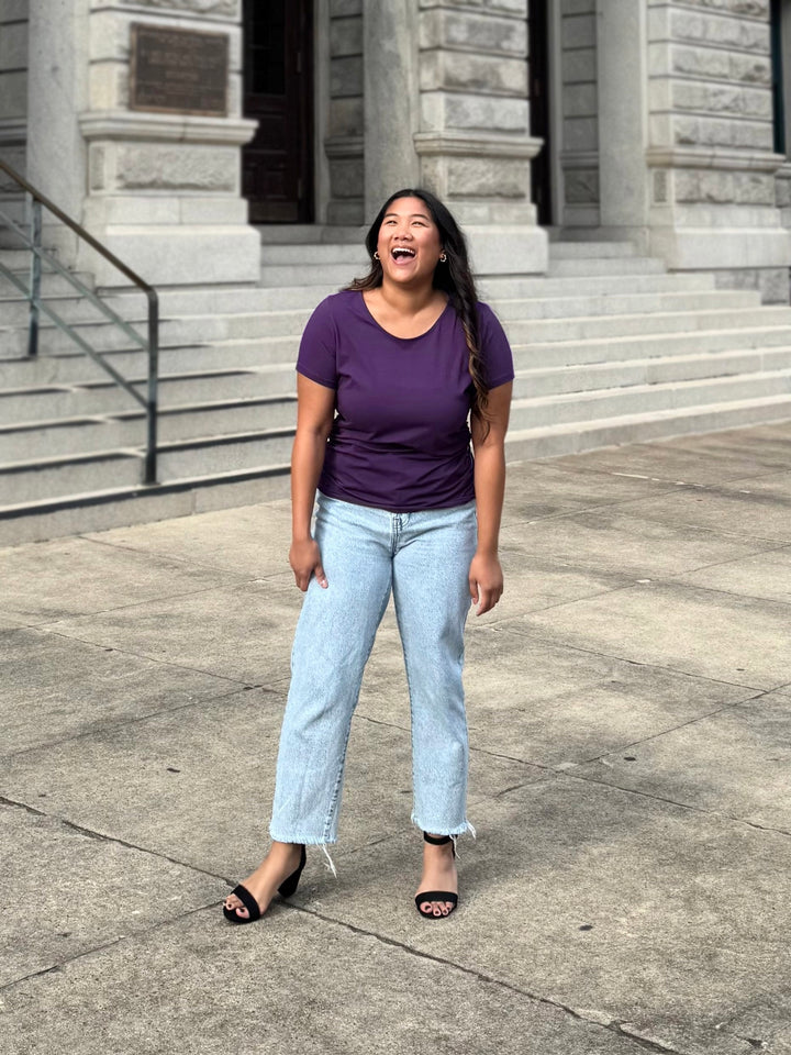 JANEY ruched tee in Midnight Dahlia