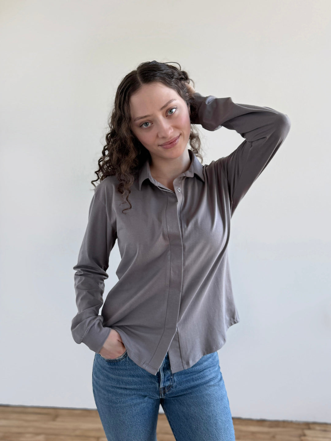 DEVON blouse in Circular Grey