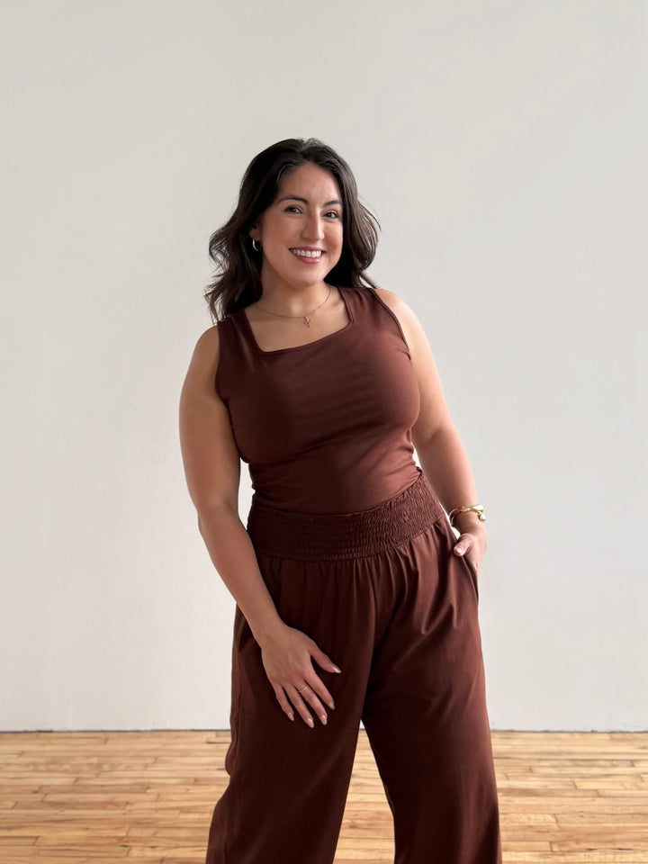 EVELINE smocked jersey pants in Burnt Cedar
