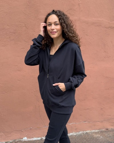 CHARLOTTE oversized zip hoodie with kangaroo pockets in Black