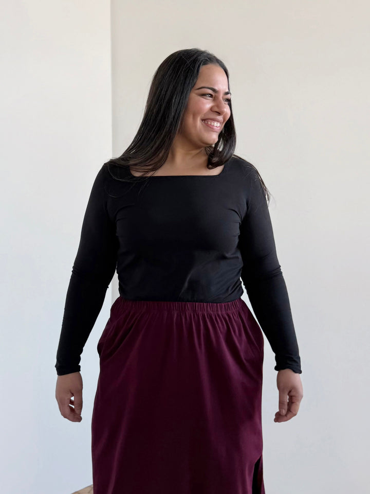 AMARA skirt in Merlot