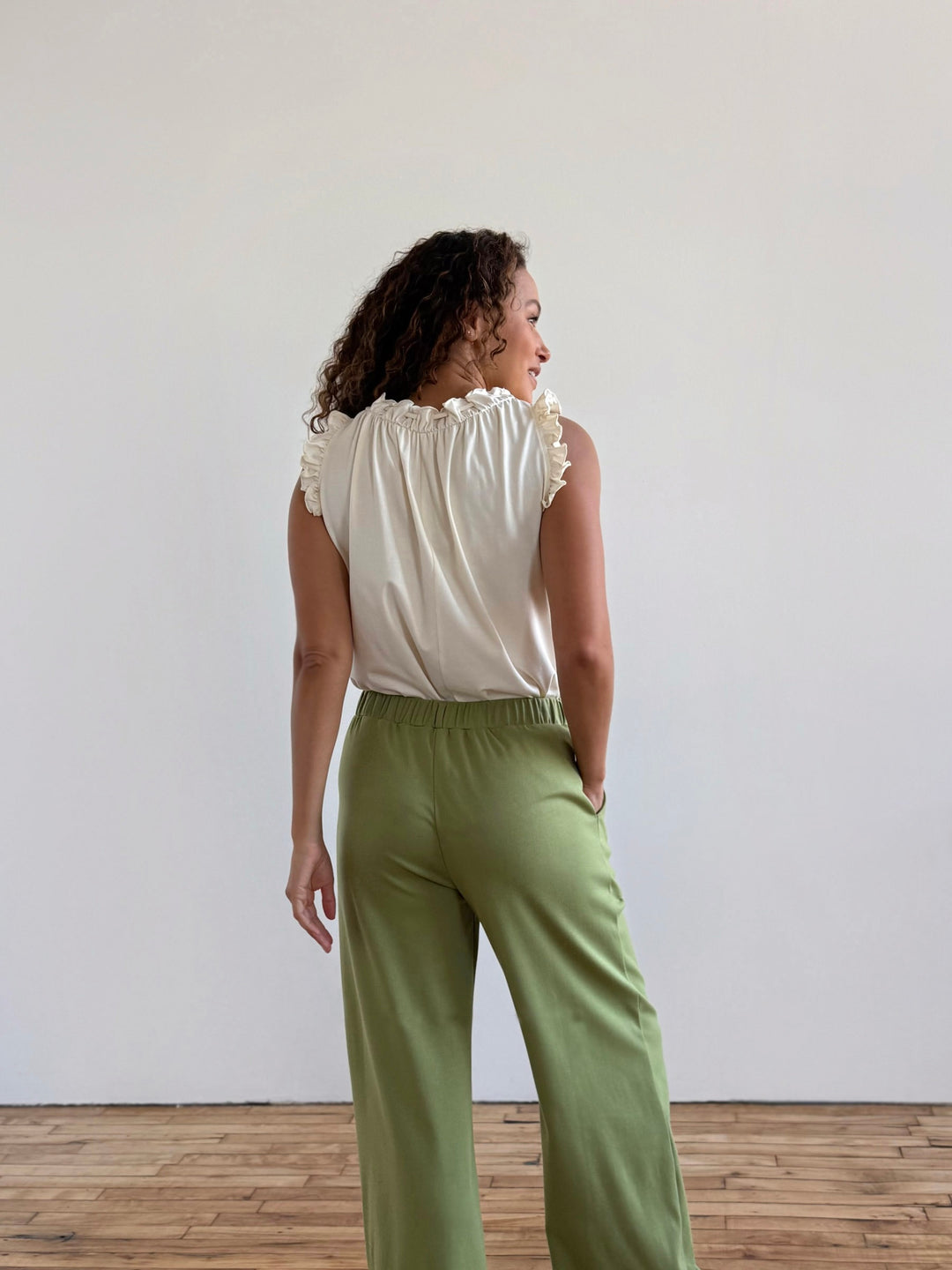 KENNA pants in Grass Green
