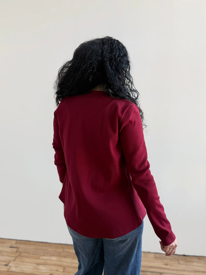 JUDE rib-knit fitted cardigan in Rich Red