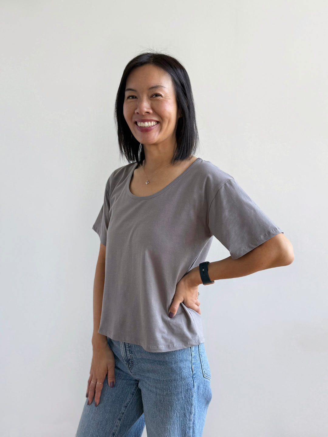 KIM tee in Circular Grey