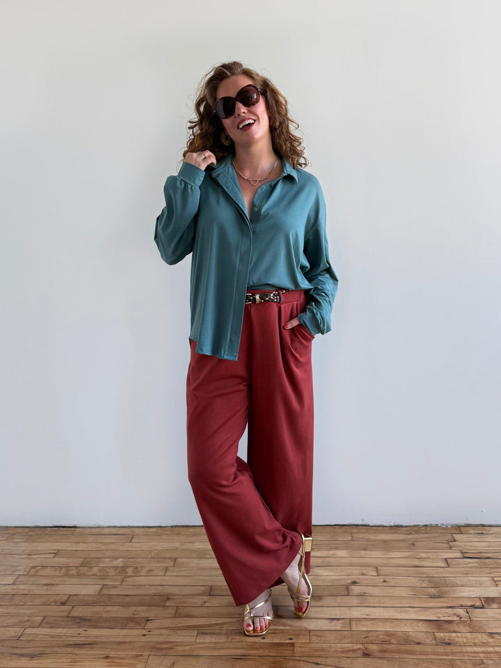 KENNA pants in Red Amber