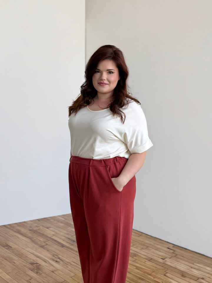 KENNA pants in Red Amber