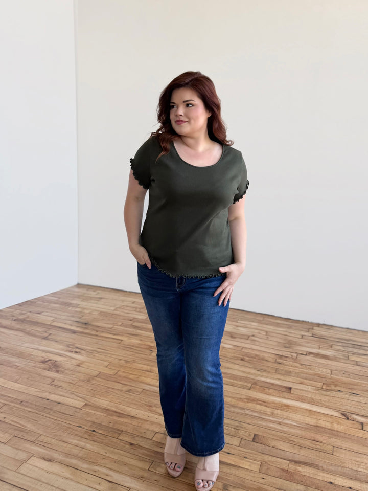 KELSIE tee in Olive Shadow