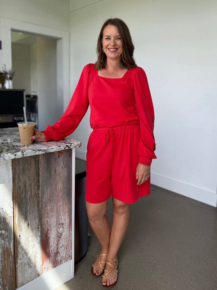 DARLA top in Bright Red