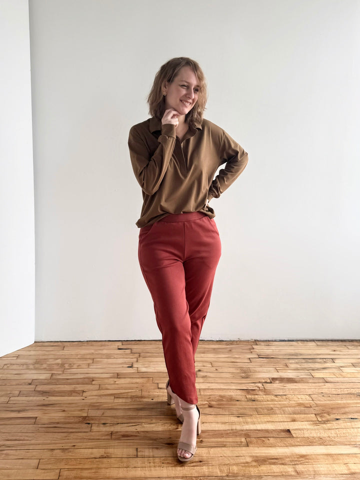 SOPHIA tulip hem pants in Red Amber