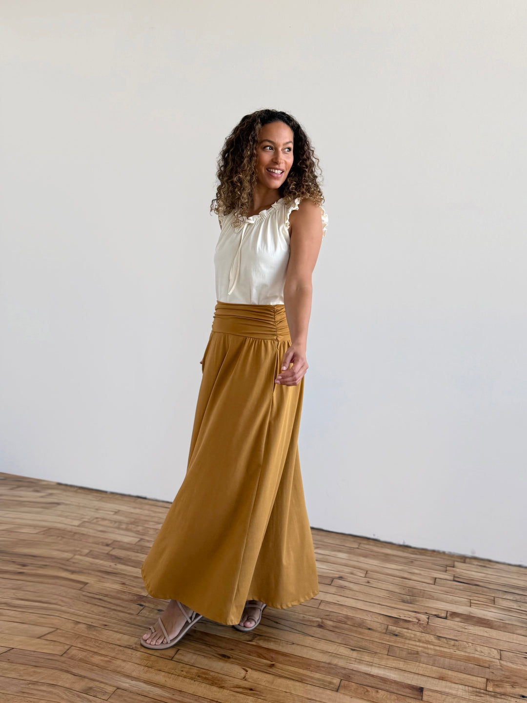 ZOYA skirt in Light Amber