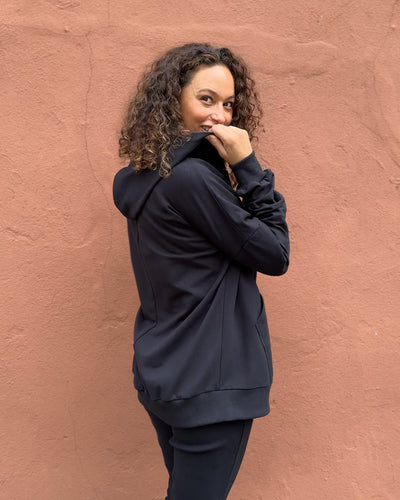 CHARLOTTE oversized zip hoodie with kangaroo pockets in Black