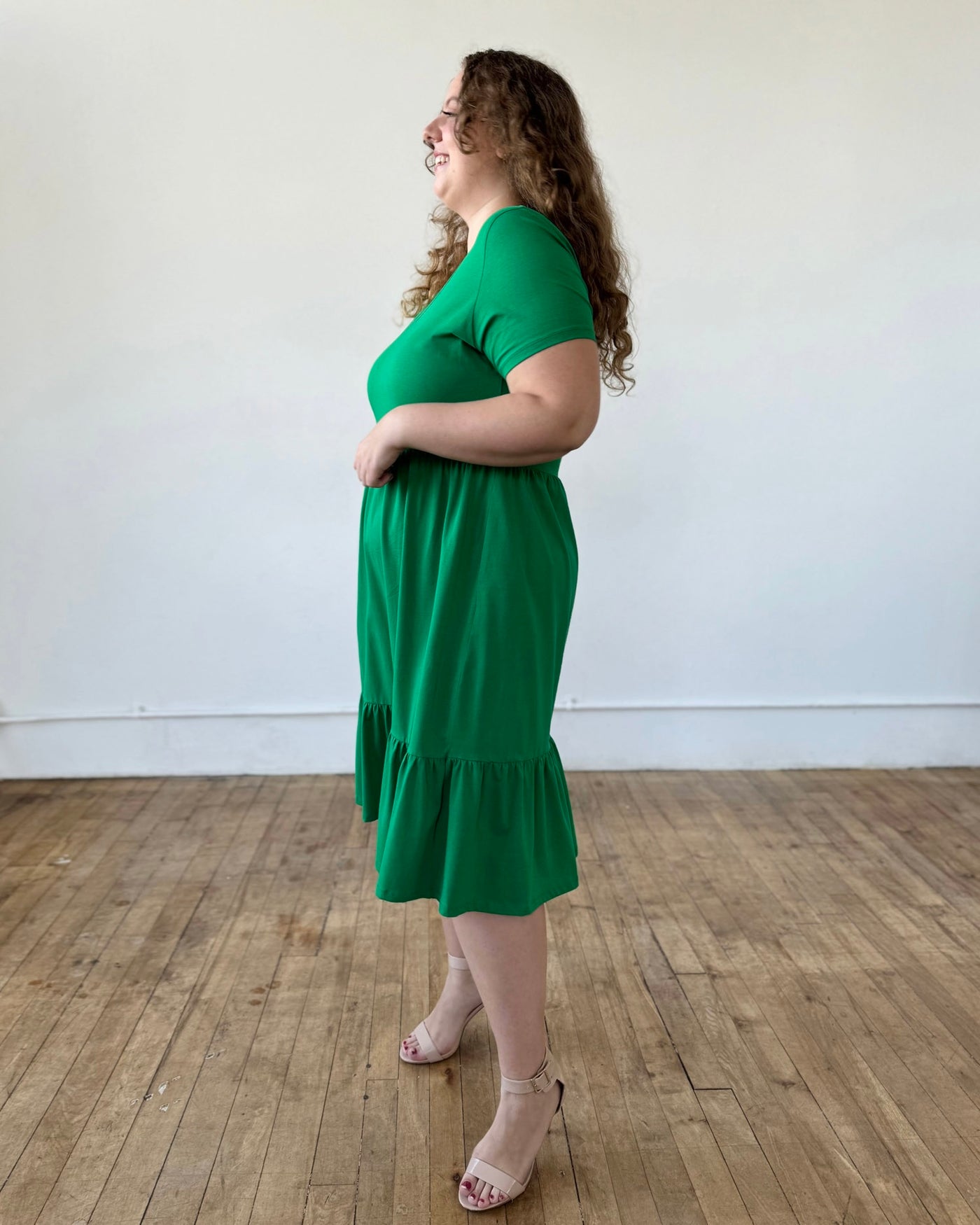 JAYDE tiered dress in Leaf Green