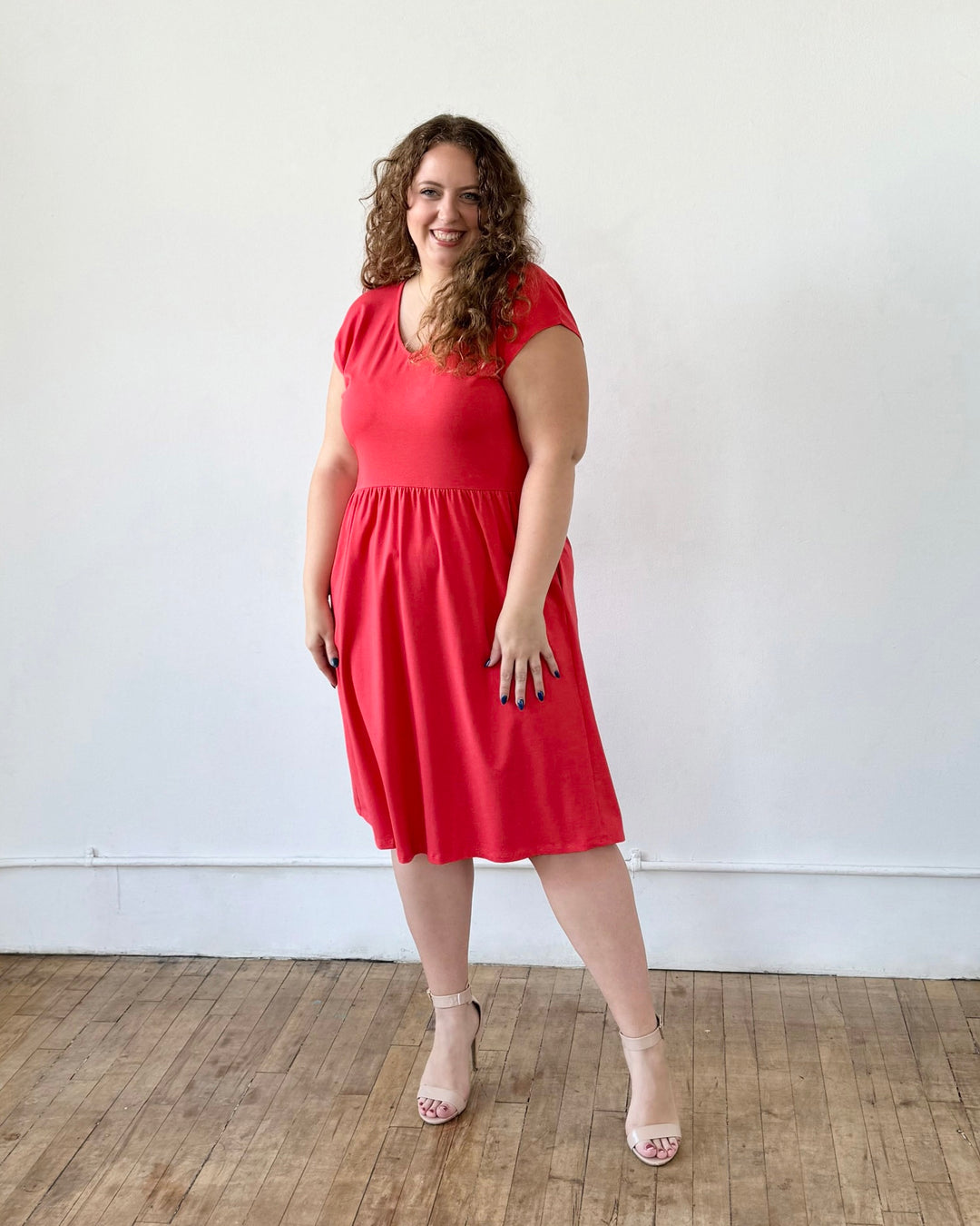 ESSIE dress in Coral Red Elegantees ESSIE dress in Coral Red Elegantees