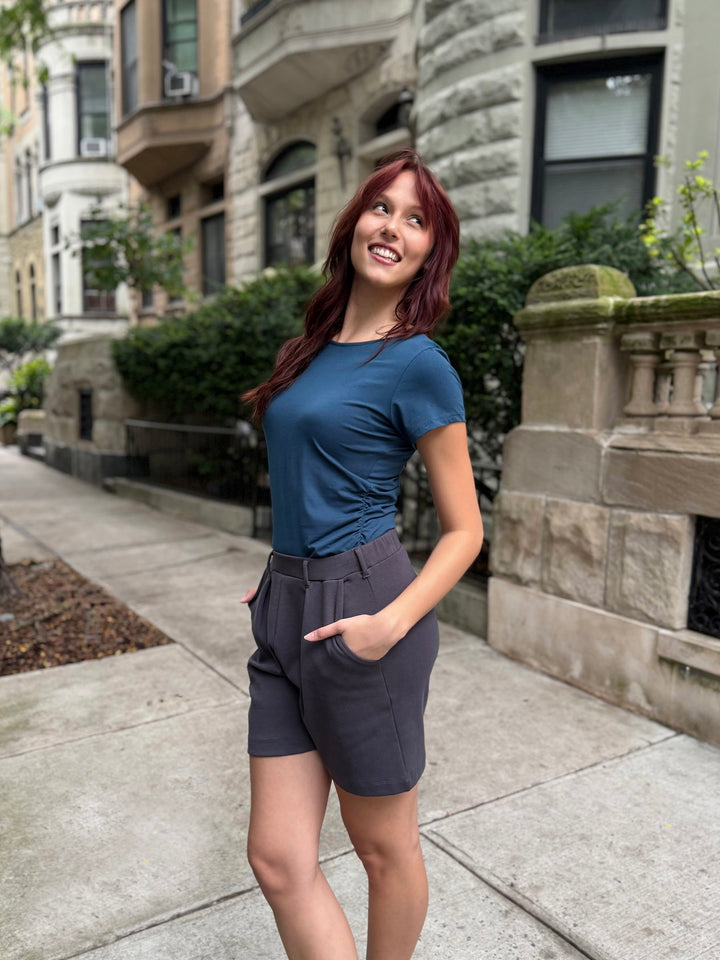 AVERIE heavy knit shorts in Gunmetal