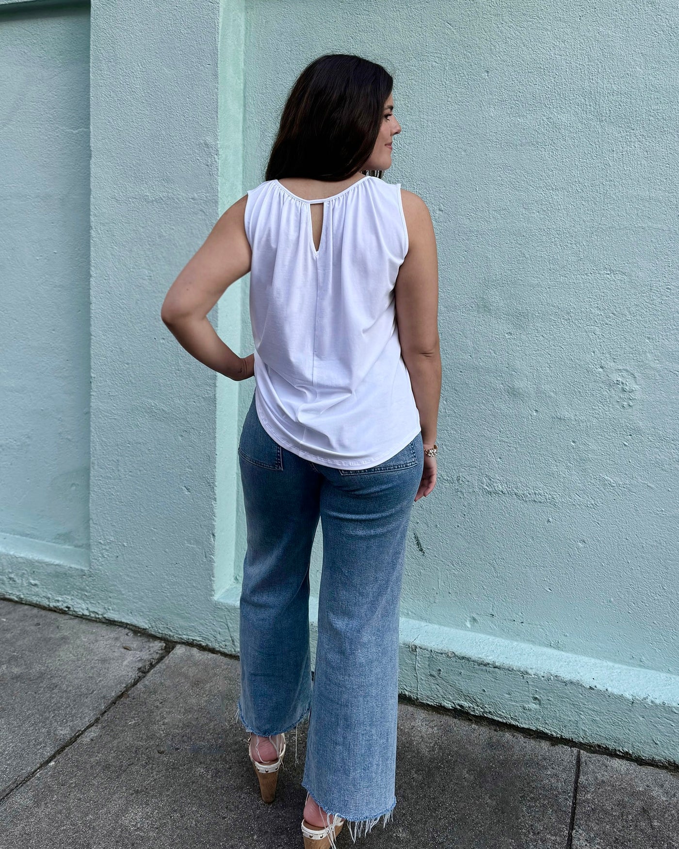 LAGUNA tank in White