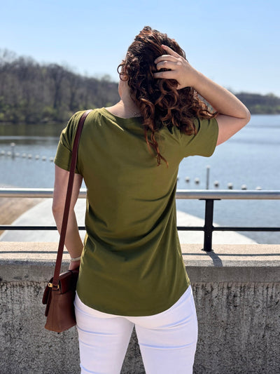 IVY tee in Olive Branch