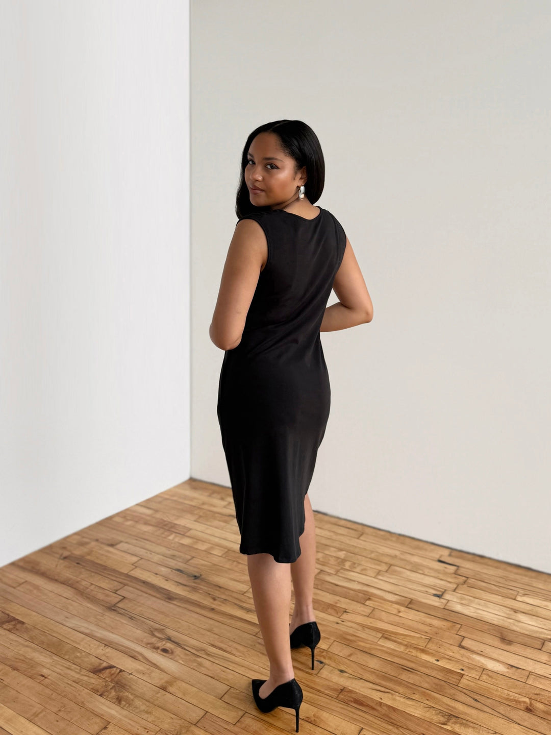 SOL dress in Black