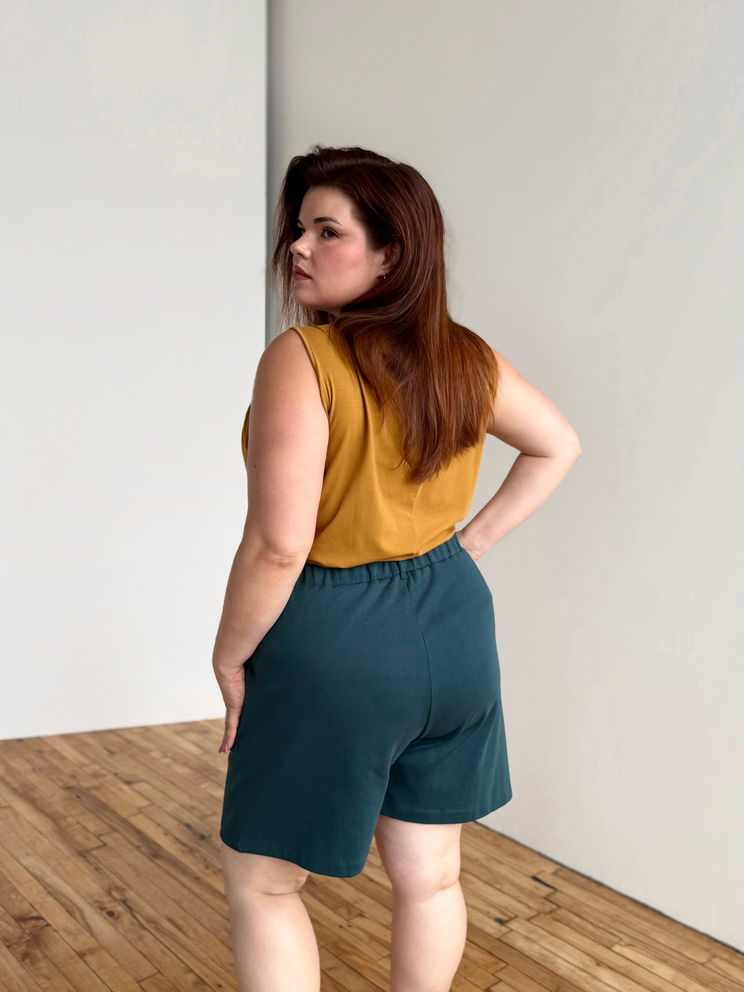 AVERIE heavy knit shorts in Deep Sea
