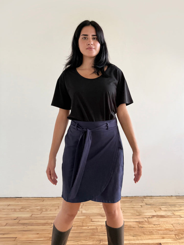TULIP skirt in Navy
