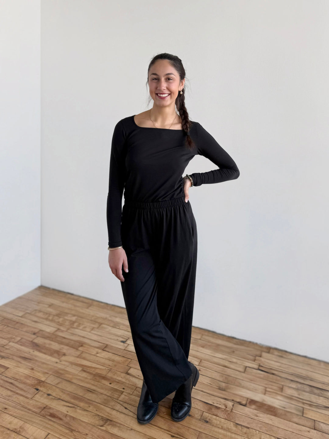 ANDRI jersey pants in Black Elegantees ANDRI jersey pants in Black Elegantees