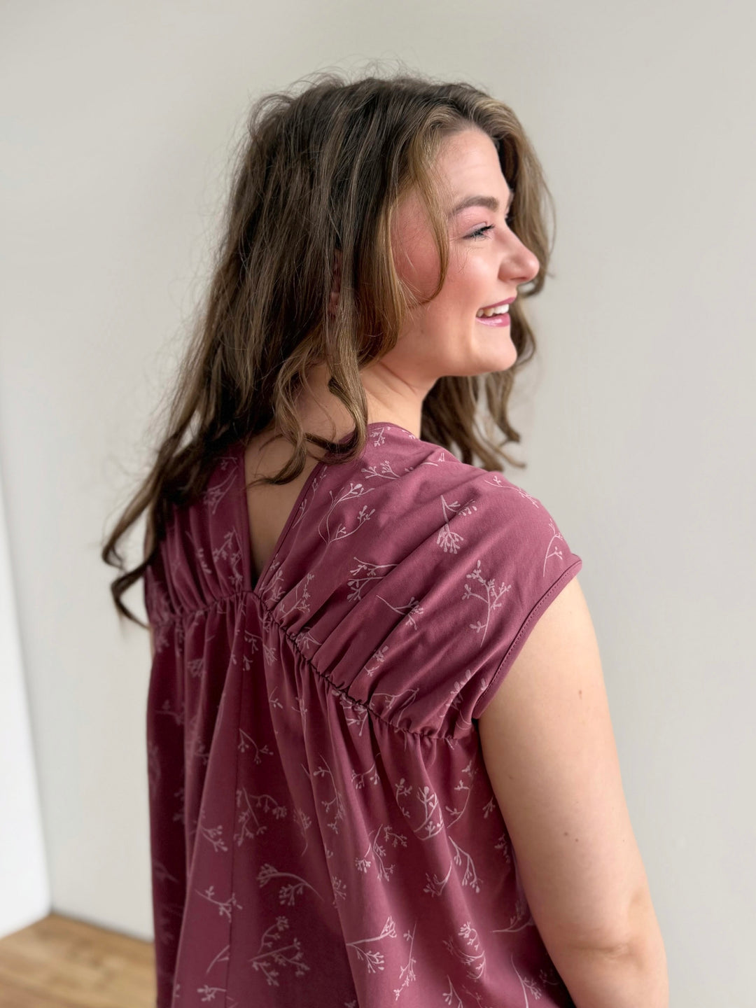 BRIAR tank in Vintage Mauve/White