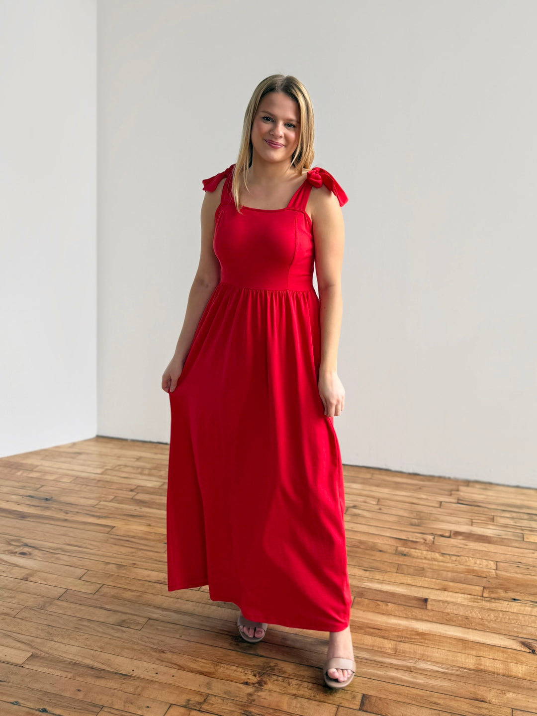 VERONA dress in Bright Ruby