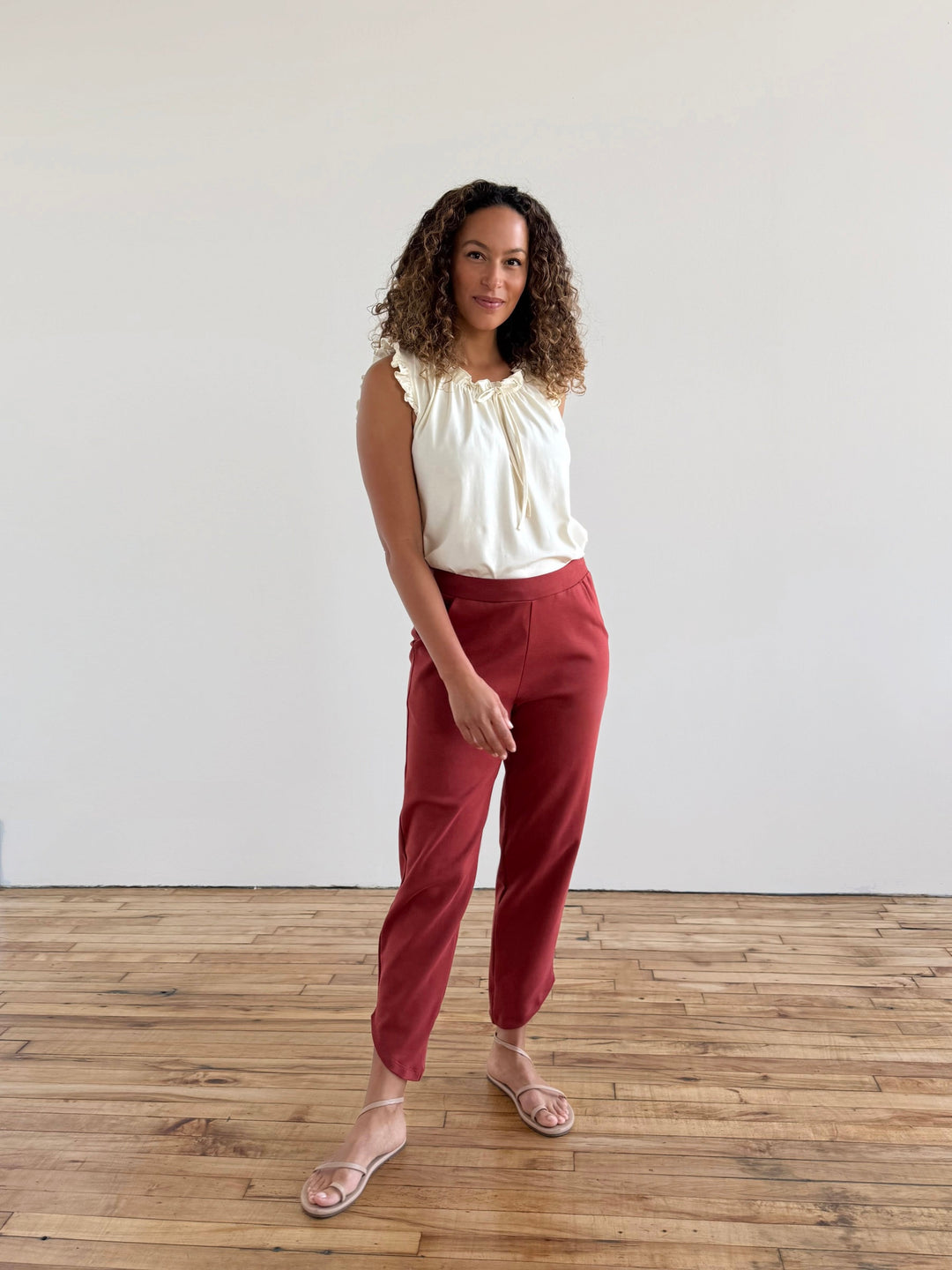 SOPHIA tulip hem pants in Red Amber