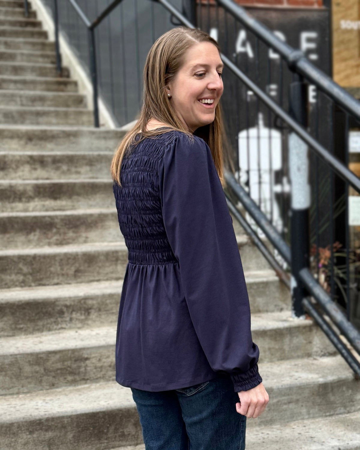 LYRIC smocked top in Navy