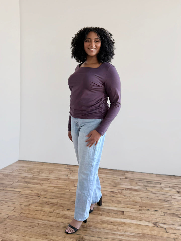 NURY ruched tee in Plum