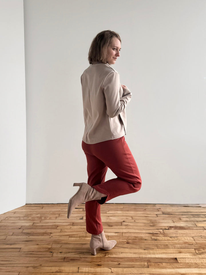 SOPHIA tulip hem pants in Red Amber