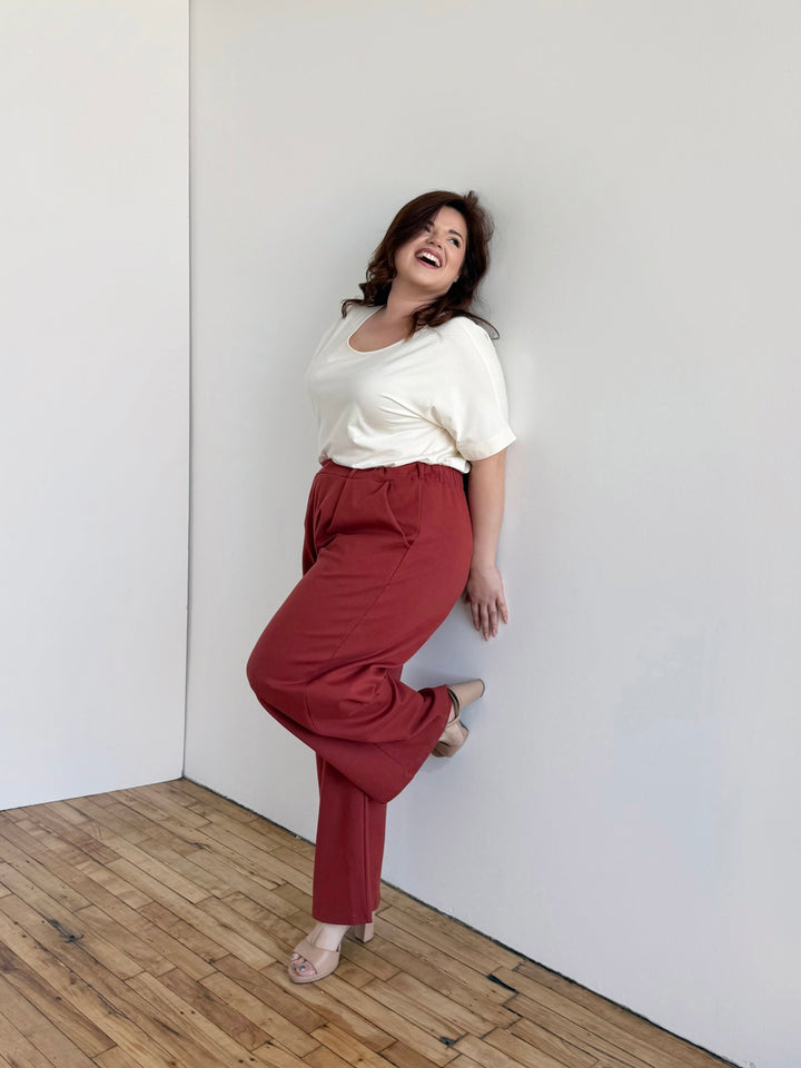 KENNA pants in Red Amber