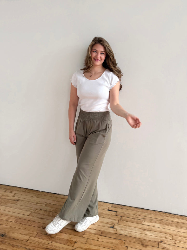 EVELINE smocked jersey pants in Silver Sage