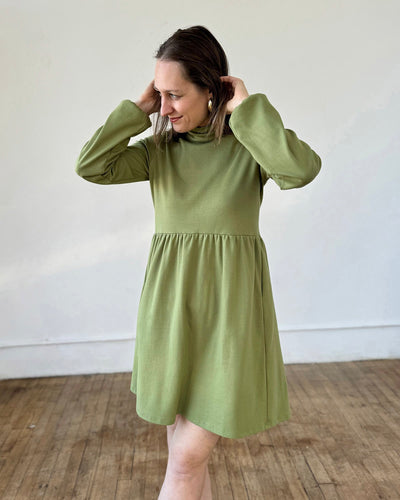 HELENE doubleknit dress in Grass Green