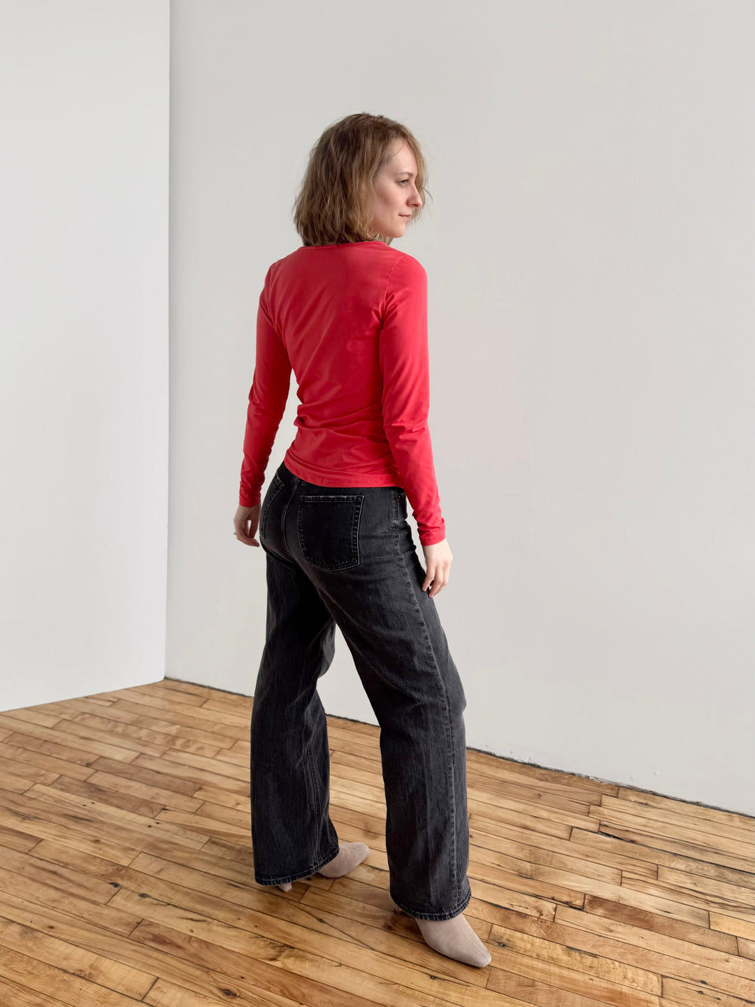 NURY ruched tee in Coral Red