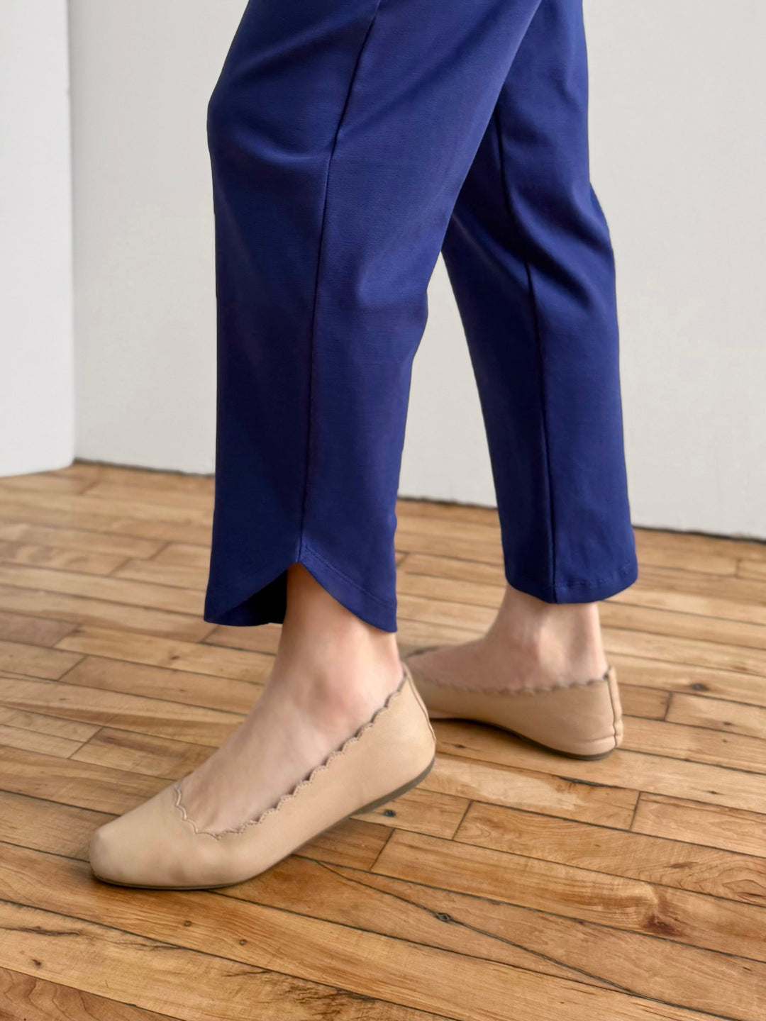 SOPHIA tulip hem pants in Bright Navy