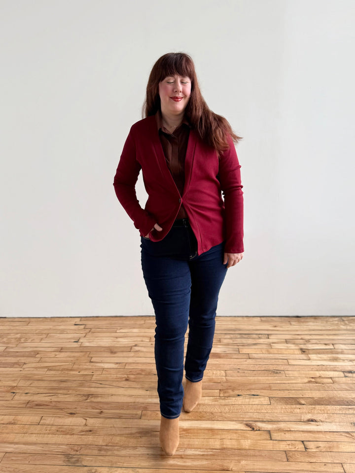 JUDE rib-knit fitted cardigan in Rich Red