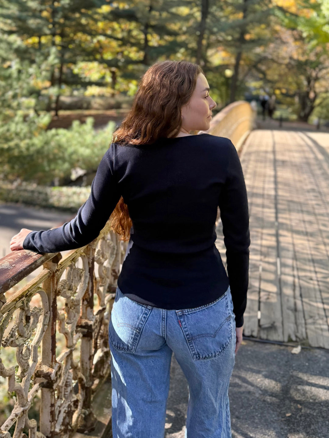 MALIA rib-knit top in Midnight Navy